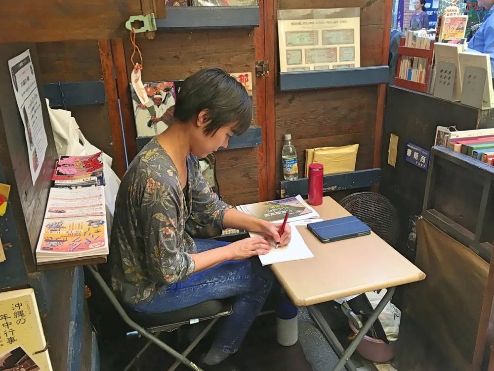 六郃彩：離開公司職員身份，我真的就一個人了