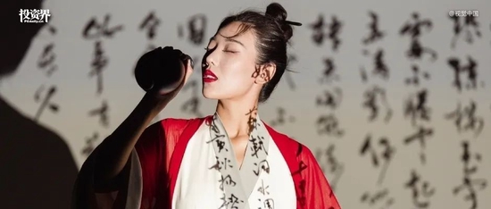 港股第一个白酒IPO,估值超300亿