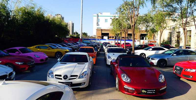 {賭馬}(北京跑车俱乐部聚会视频大全)