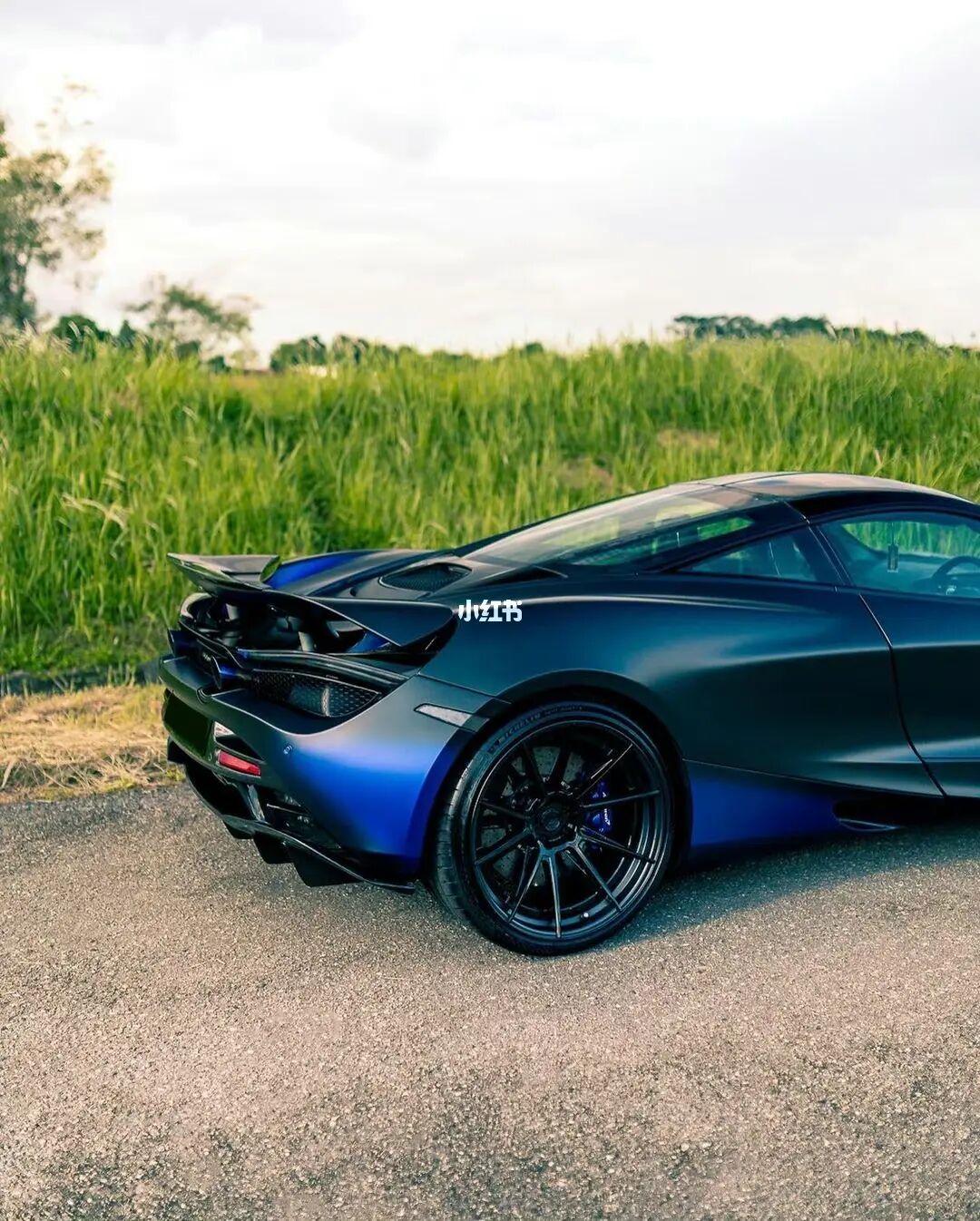 关于720s是什么跑车的信息