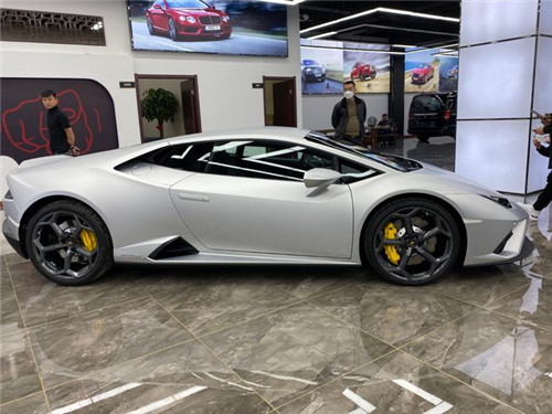 {網上賭場}(兰博基尼小牛报价二手报价) {網上賭場}(兰博基尼小牛报价二手报价)